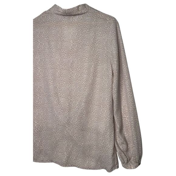 Adrianna Papell Top Womens M V Neck Long Sleeve Geometric Twisted Hem Light Pink - Picture 7 of 12